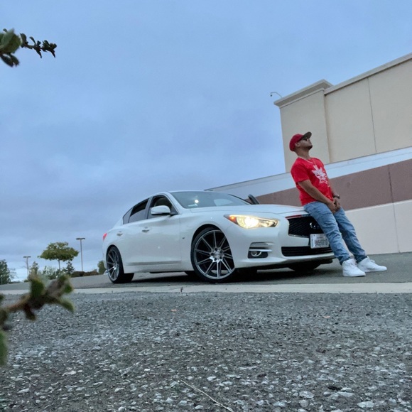 Meet your Posher, David - Picture 1 of 1